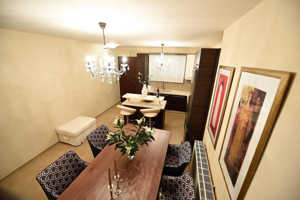 Ninos Luxury Apartment Korfu Dış mekan fotoğraf